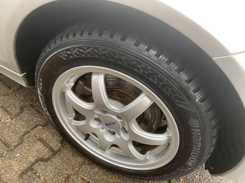 Gebraucht Mercedes C200 Elegance 184 PS (135 kW) 2007 Silber Limousine