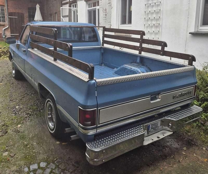 Gebraucht Chevrolet Silverado 160 PS (117 kW) 1986 Blau SUV