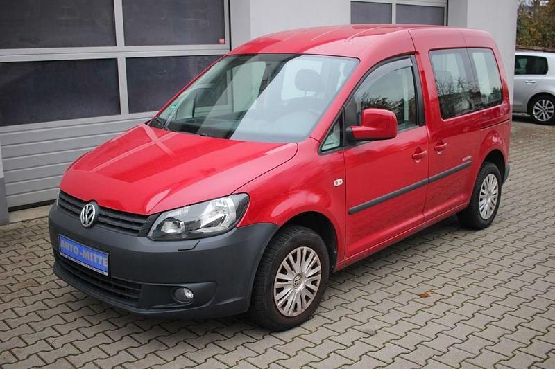 Rot Gebraucht 2014 VW Caddy Van / Kleinbus | 9.470 € (Fairer Preis) - Bild 1/4