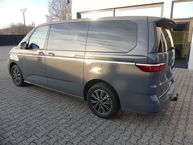 Neu VW Multivan Style 204 PS (150 kW) 2025 Grau Van