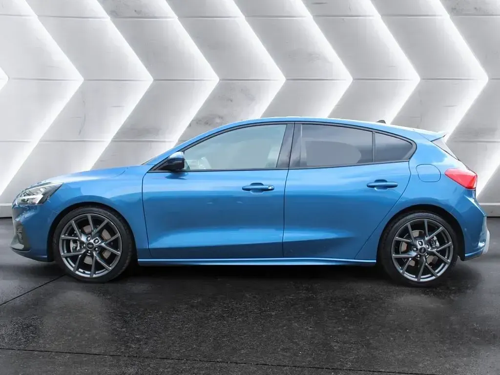 Gebraucht Ford Focus ST 280 PS (205 kW) 2021 Blau Limousine