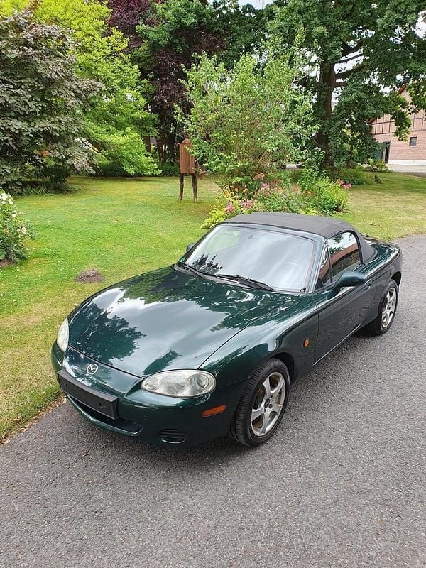 Usata Mazda MX5 110 CV (80 kW) 2002 Verde Cabrio