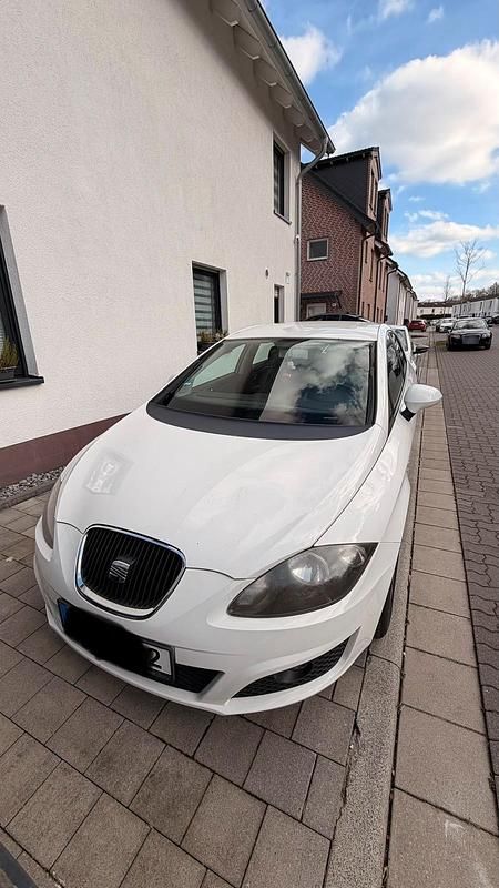 Gebraucht Seat Leon 125 PS (91 kW) 2009 Weiß Kleinwagen