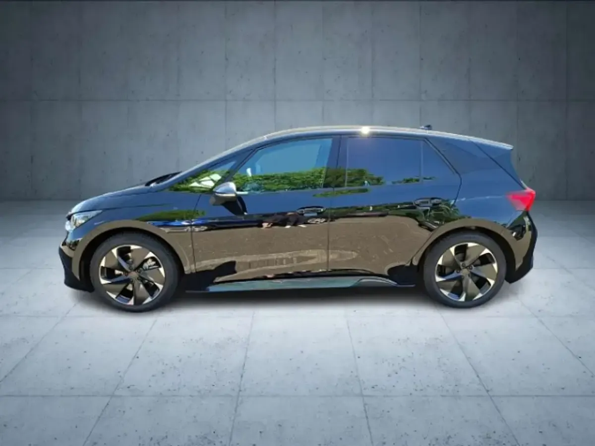 Neu Cupra Born 169 kW (231 PS) 2026 Schwarz Kleinwagen