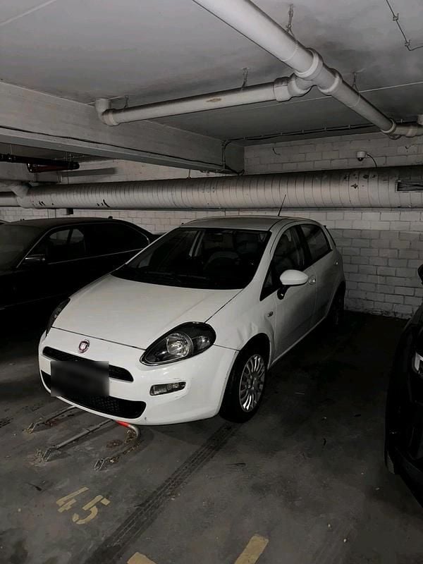 Weiß Gebraucht 2012 Fiat 500 Limousine | 2.500 € (Guter Preis) - Bild 1/4
