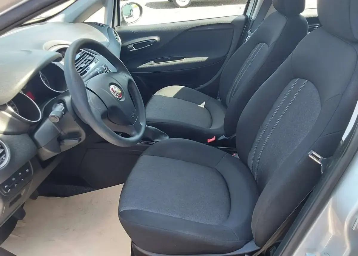 Gebraucht Fiat Punto Evo 69 PS (50 kW) 2016 Silber Kleinwagen