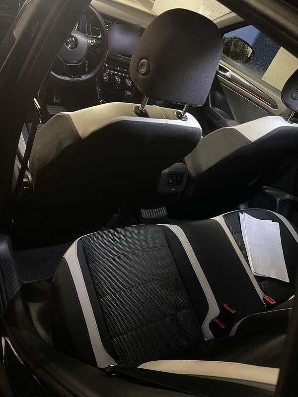 Gebraucht VW T-Roc Sport 150 PS (110 kW) 2018 Schwarz SUV