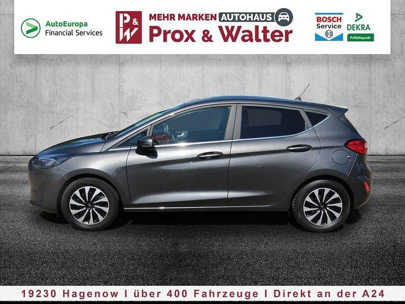 Gebraucht Ford Fiesta Titanium 125 PS (91 kW) 2022 Magneticgrau metallic (metallic) Kleinwagen