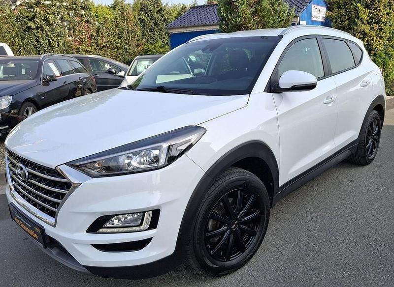 Weiß Gebraucht 2020 Hyundai Tucson Style SUV | 19.450 € (Superpreis) - Bild 1/4