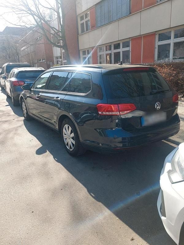 Gebraucht VW Passat 150 PS (110 kW) 2015 Grau Kombi