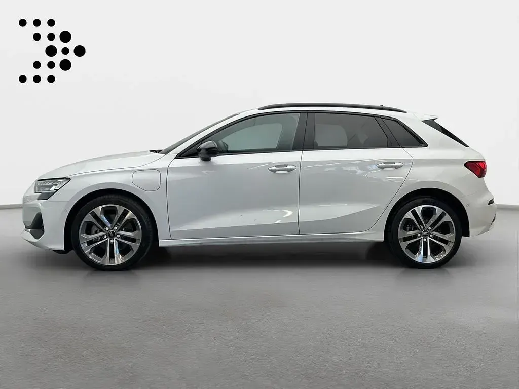 Gebraucht Audi A3 Advanced 204 PS (150 kW) 2025 Weiß Limousine