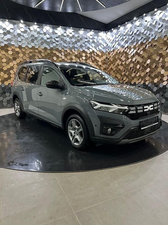 Gebraucht Dacia Jogger Extreme 101 PS (74 kW) 2022 Grau Van / Kleinbus