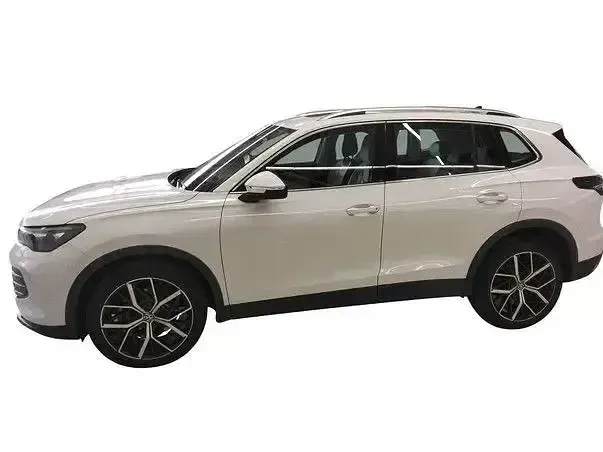 Second-hand VW Tiguan Elegance 193 CP (141 kW) 2024 Alb SUV