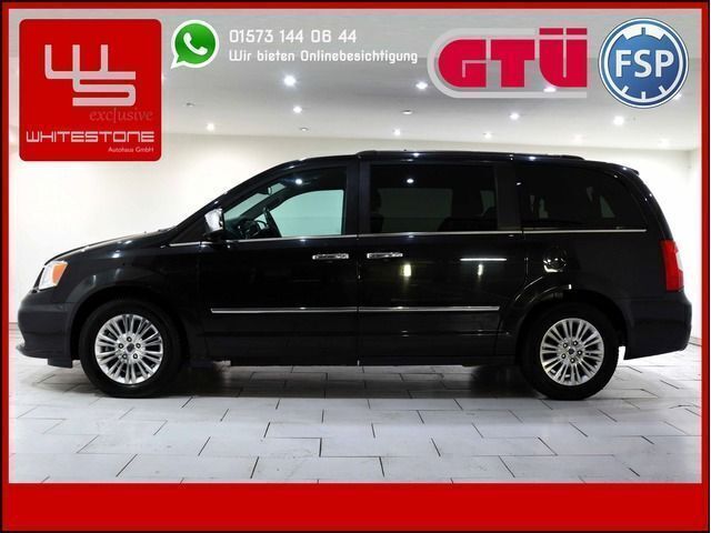 Schwarz Gebraucht 2015 Lancia Voyager S Van / Kleinbus | 16.988 € (Fairer Preis) - Bild 1/4