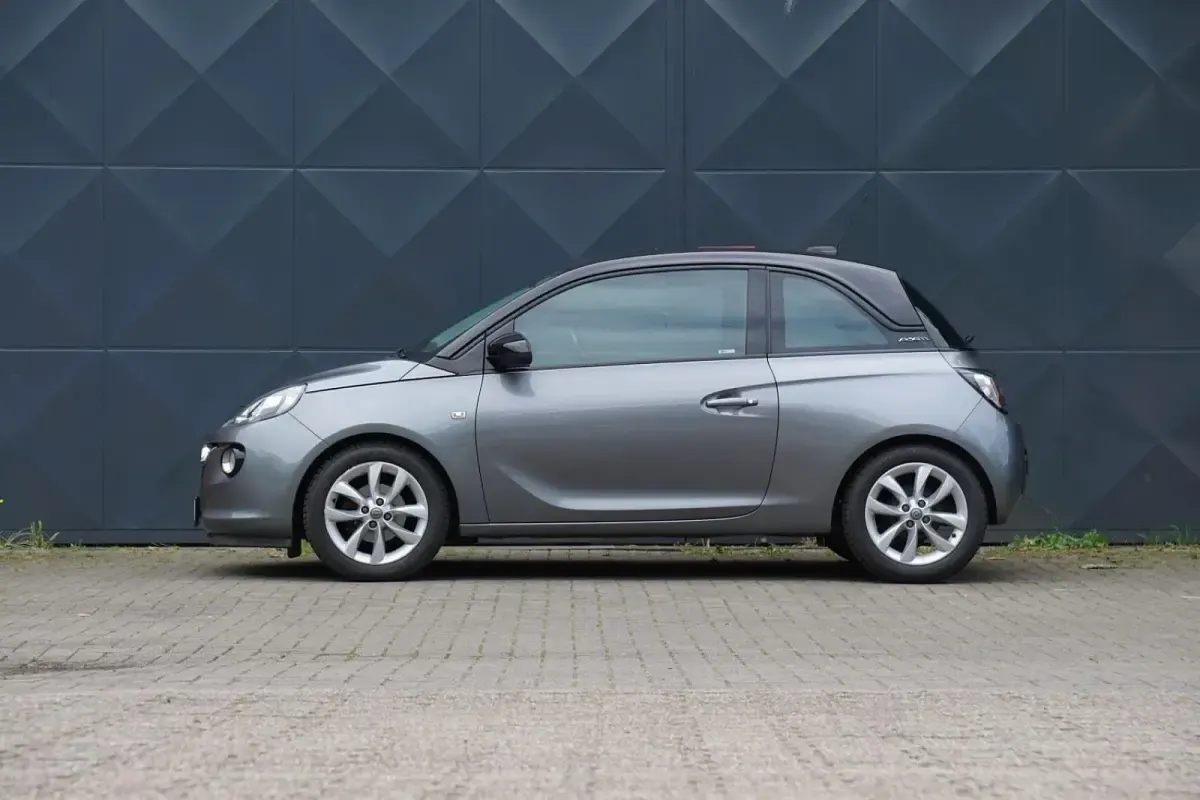 Gebraucht Opel Adam Unlimited 87 PS (63 kW) 2018 Licht grau m2 Kleinwagen