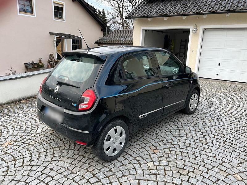 Gebraucht Renault Twingo 60 kW (82 PS) 2021 Schwarz Kleinwagen