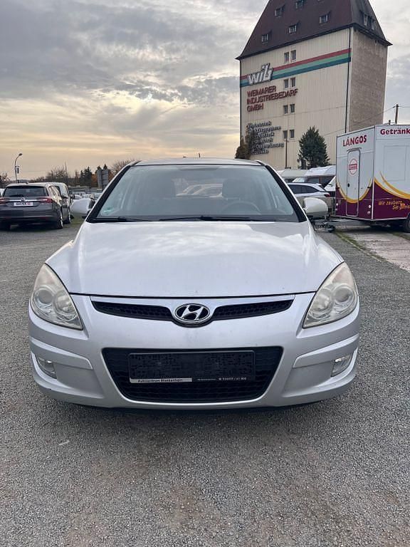 Gebraucht 2009 Hyundai i30 Classic Limousine | 2.090 € (Guter Preis) - Bild 1/4