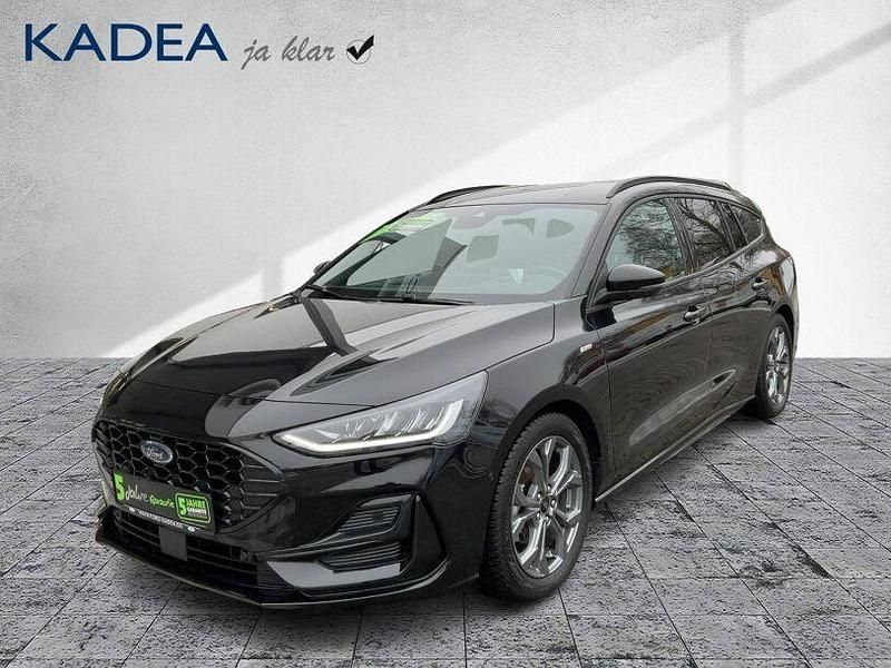 Gebraucht Ford Focus ST-Line X 116 PS (85 kW) 2024 Schwarz Kombi