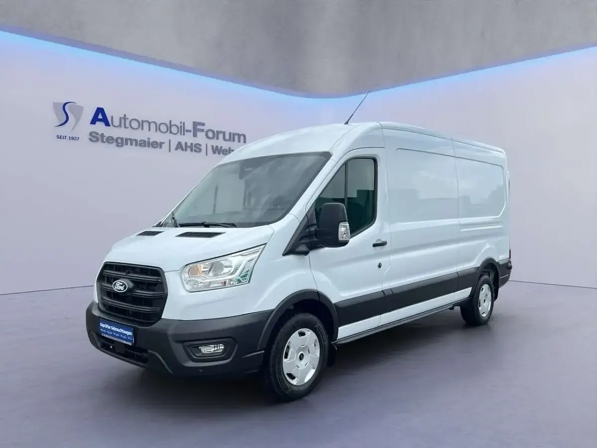Gebraucht Ford Transit Trend 131 PS (96 kW) 2025 Frostweiß Limousine