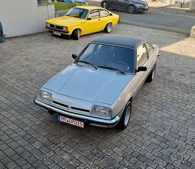 Gebraucht Opel Manta 90 PS (66 kW) 1978 Silber Coupé