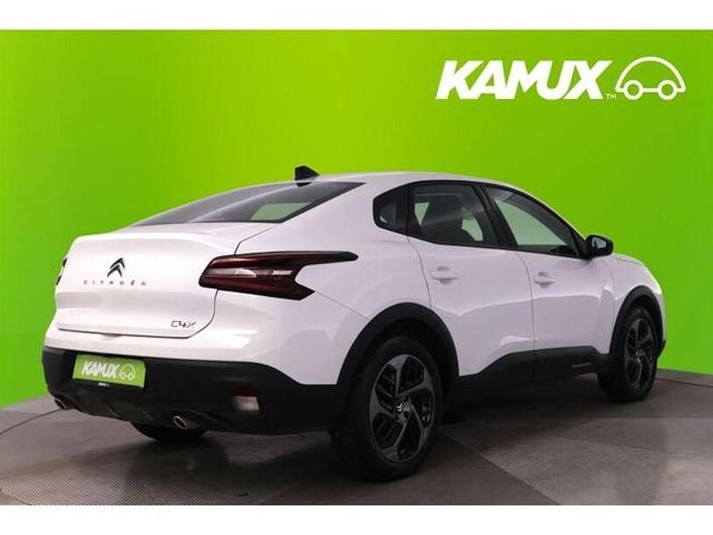 Gebraucht Citroën C4 Feel 131 PS (96 kW) 2024 Weiss Limousine