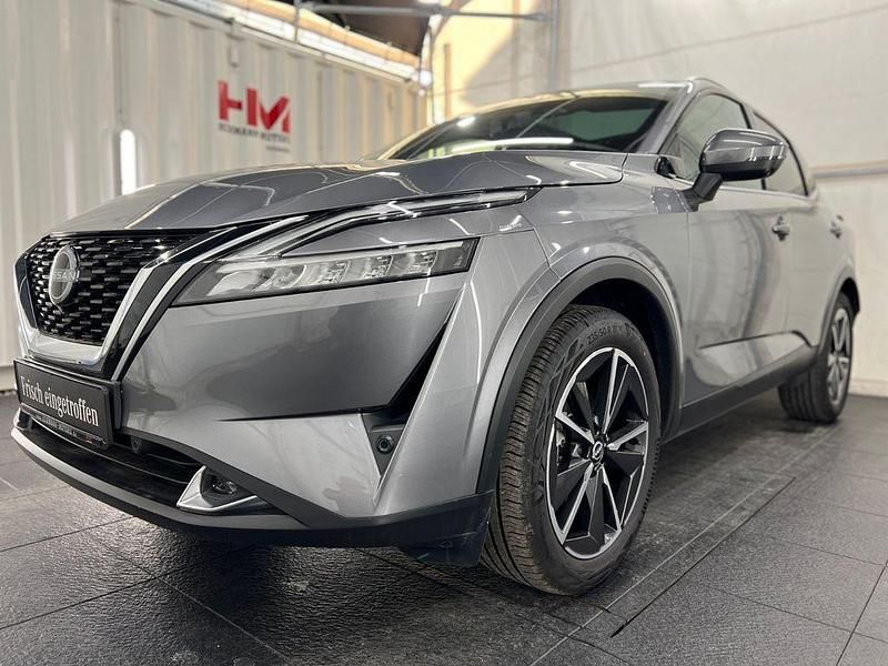 Grau Gebraucht 2023 Nissan Qashqai 360º SUV | 24.489 € (Fairer Preis) - Bild 1/4