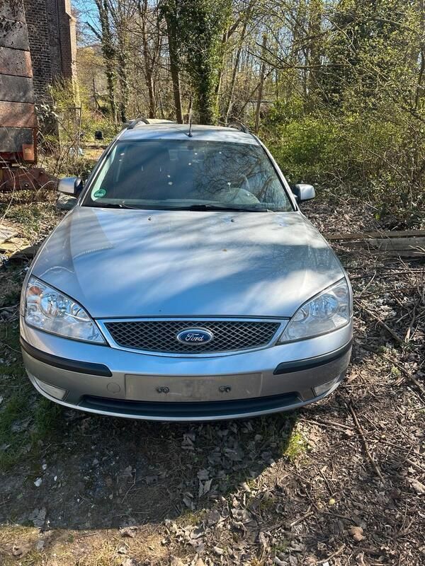 Grau Gebraucht 2004 Ford Mondeo Kombi | 500 € (Superpreis) - Bild 1/4