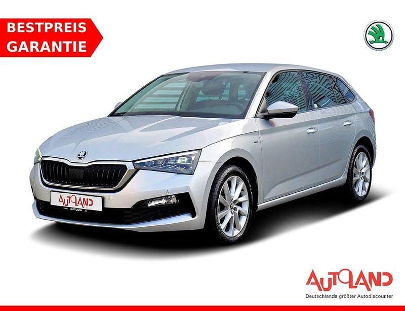 Grau Gebraucht 2021 Skoda Scala Clever Kleinwagen | 17.990 € (Fairer Preis) - Bild 1/4