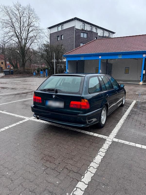 Gebraucht BMW 523 170 PS (125 kW) 1998 Kombi