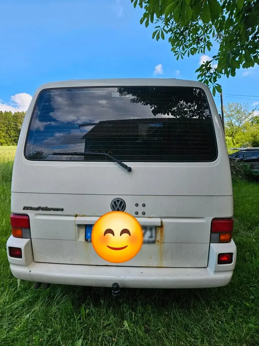 Gebraucht VW Multivan 102 PS (75 kW) 2001 Weiß Van / Kleinbus