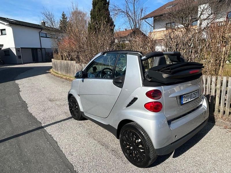 Gebraucht Smart ForTwo Cabrio Pulse 71 PS (52 kW) 2010 Silber Cabrio