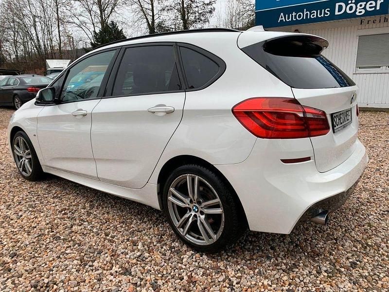Gebraucht BMW 218 Active Tourer M Sport 150 PS (110 kW) 2016 Weiß Van / Kleinbus