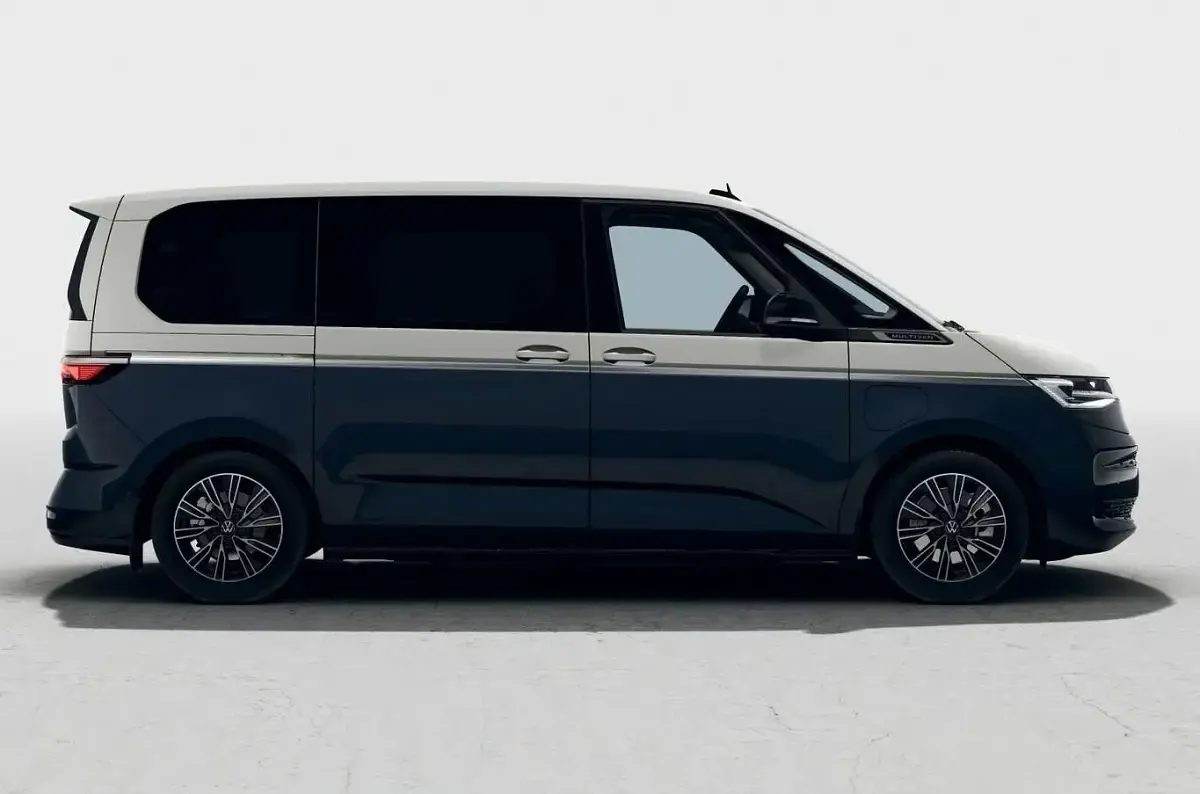 Neu VW Multivan Style 177 PS (130 kW) 2026 Candyweiß / starlight blue meta Van / Kleinbus