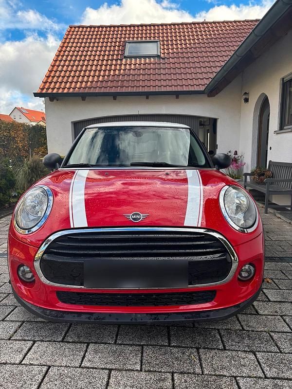 Gebraucht Mini Cooper Coupé 136 PS (100 kW) 2020 Rot Coupé