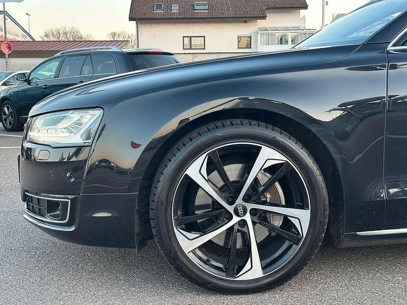 Gebraucht Audi A8L Sport 258 PS (189 kW) 2015 Schwarz Limousine