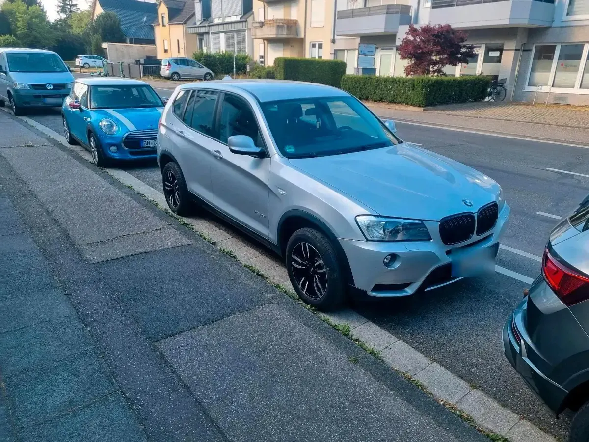 Gebraucht BMW X3 184 PS (135 kW) 2012 Silber SUV
