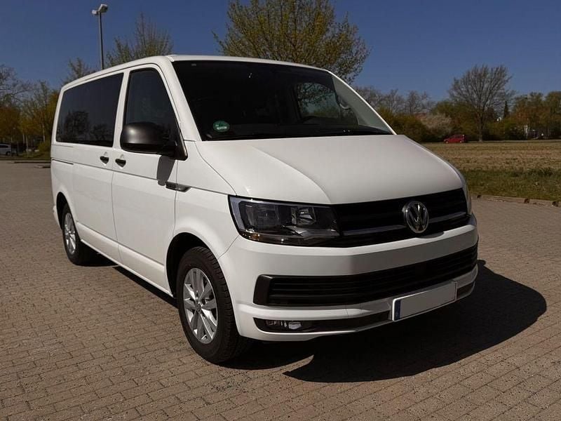 Second-hand VW T6 150 CP (110 kW) 2018 Alb Van
