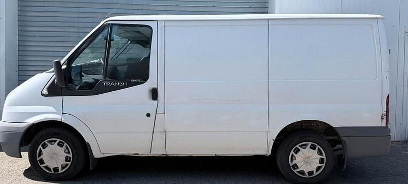 Second-hand Ford Transit 86 CP (63 kW) 2010 Alb Berlinǎ