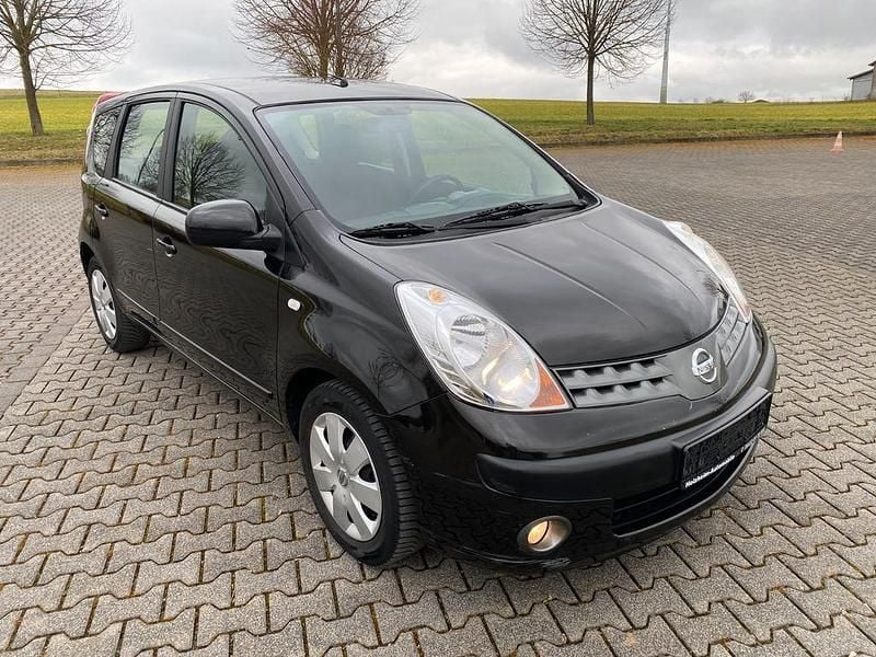 Schwarz Gebraucht 2006 Nissan Note Acenta Limousine | 3.500 € (Fairer Preis) - Bild 1/4