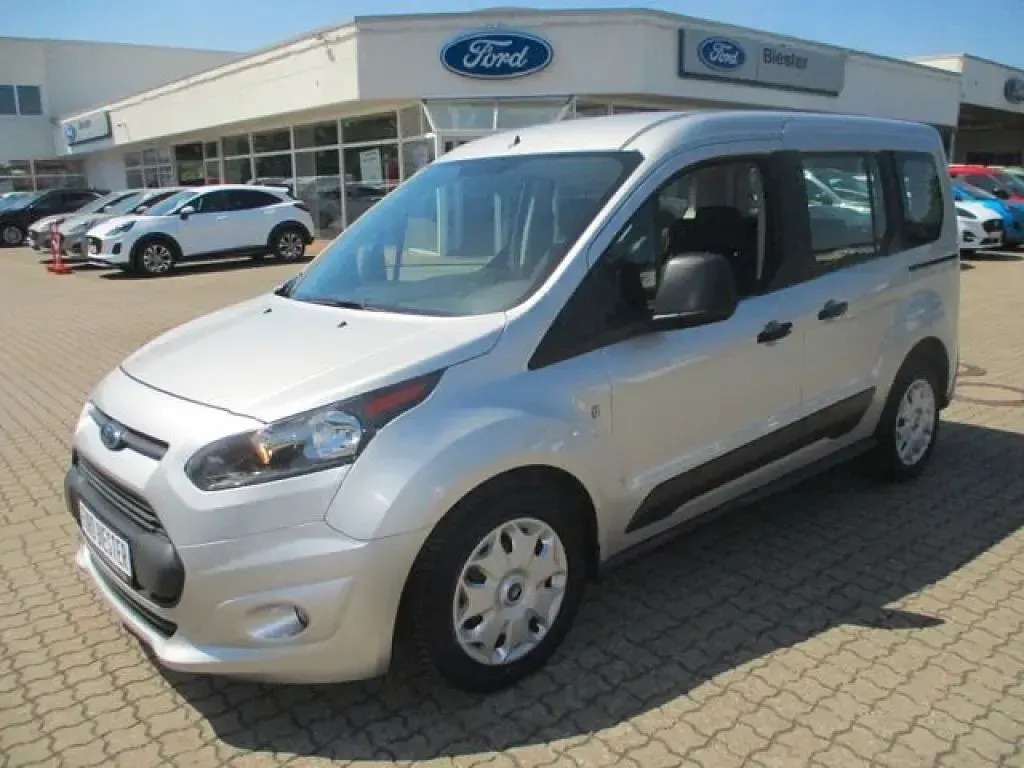 Gebraucht Ford Tourneo Trend 101 PS (74 kW) 2016 Polarsilber metallic (metallic) Kombi