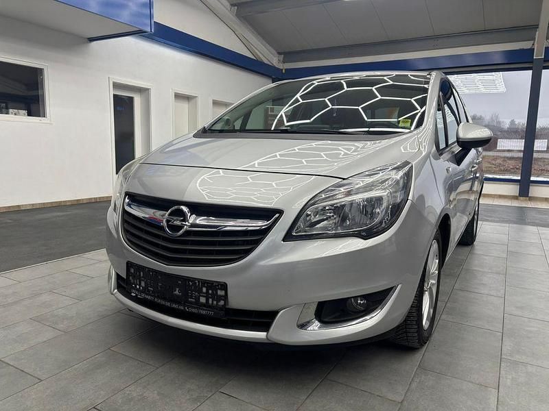 Gebraucht Opel Meriva 120 PS (88 kW) 2016 Silber Van / Kleinbus