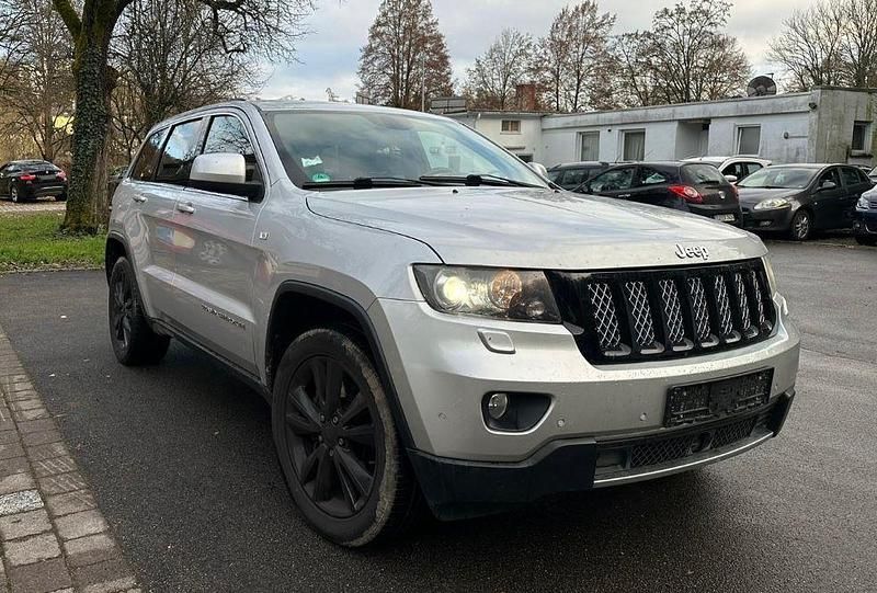 Silber Gebraucht 2012 Jeep Grand Cherokee Limited SUV | 5.999 € (Superpreis) - Bild 1/4