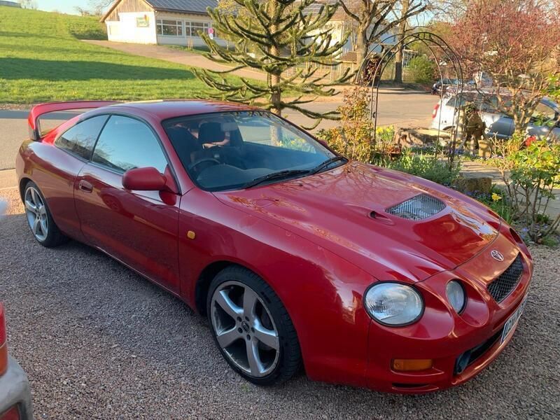 Rot Gebraucht 1994 Toyota Celica GT Coupé | 15.000 € - Bild 1/4