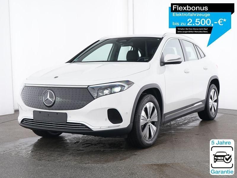 Weiß Gebraucht 2025 Mercedes EQA250 Progressive SUV | 36.480 € (Fairer Preis) - Bild 1/4