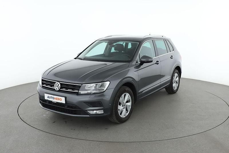 Grau Gebraucht 2016 VW Tiguan Comfortline SUV | 16.090 € (Guter Preis) - Bild 1/3