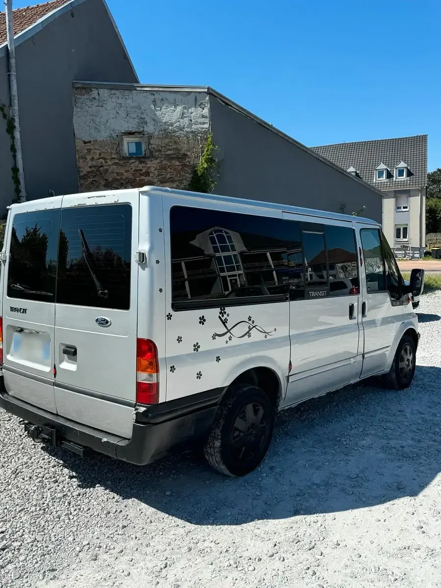 Gebraucht Ford Transit 101 PS (74 kW) 2004 Silber Van / Kleinbus