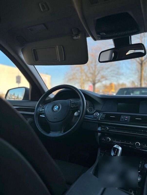 Grau Gebraucht 2012 BMW 530 Limousine | 12.000 € (Superpreis) - Bild 1/4