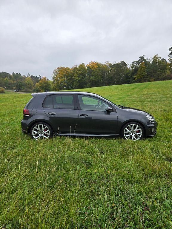 Gebraucht VW Golf VII Edition 235 PS (172 kW) 2012 Grau Limousine
