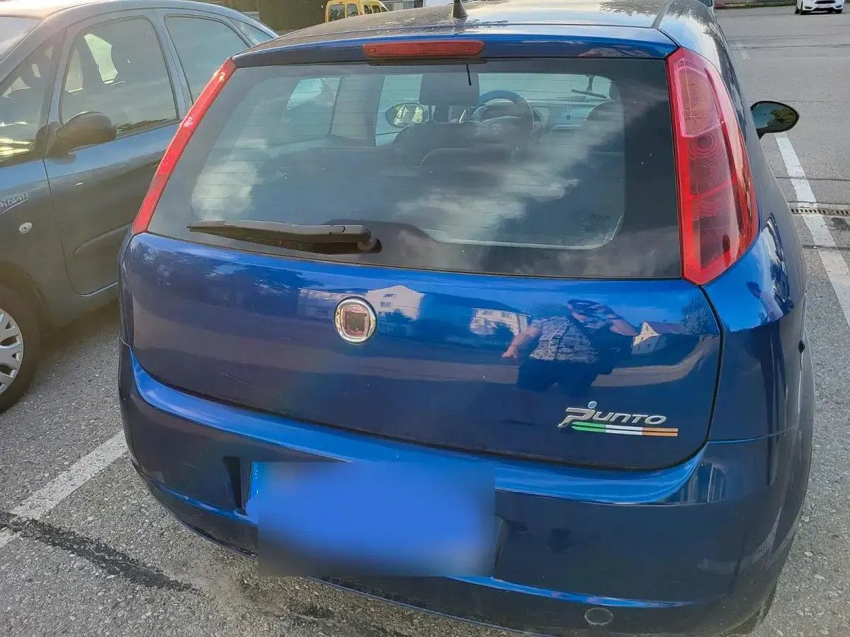 Gebraucht Fiat Punto 60 PS (44 kW) 2008 Blau Kleinwagen