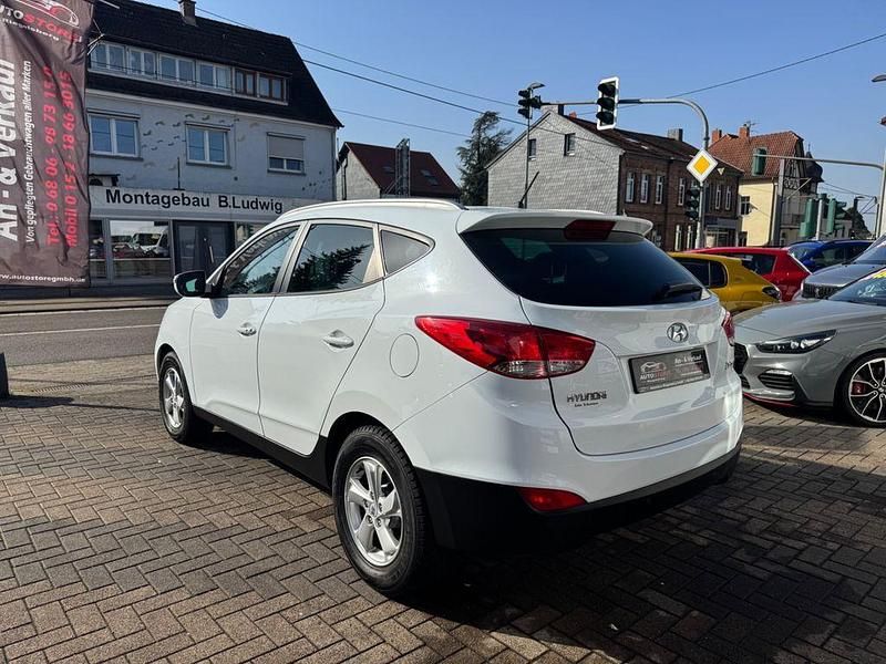 Gebraucht Hyundai ix35 Style 135 PS (99 kW) 2011 Weiß SUV